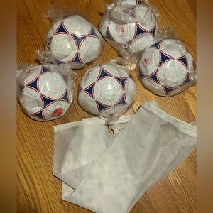NEW GoSports Classic Soccer Ball 5 Pack‎ - Size 3 - Premium w/ Storage Bag